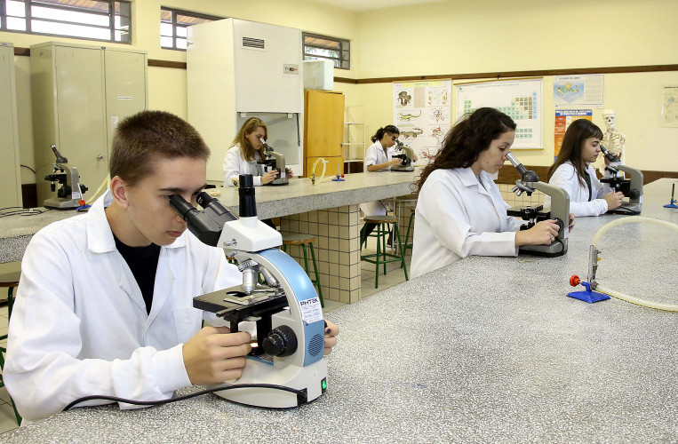 Com inovação e novas metodologias, educação do Paraná é protagonista nacional