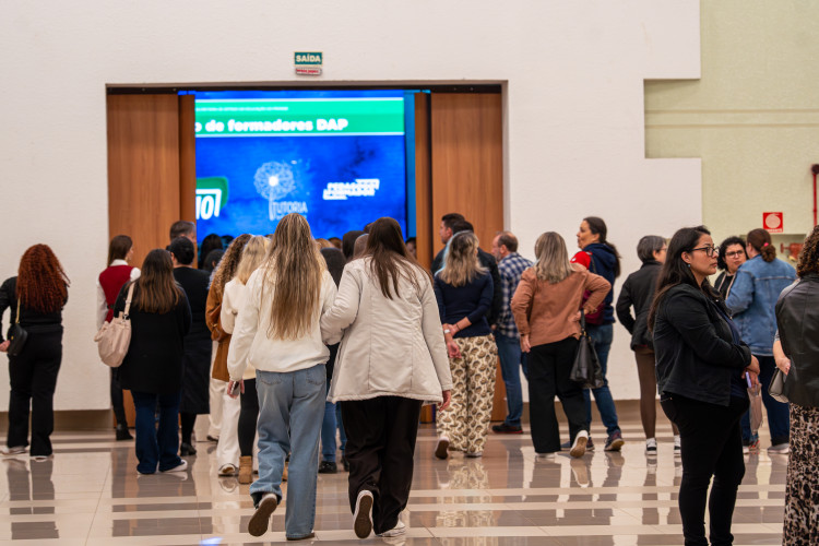 Rede estadual: seminário tem foco na formação de professores em estágio probatório