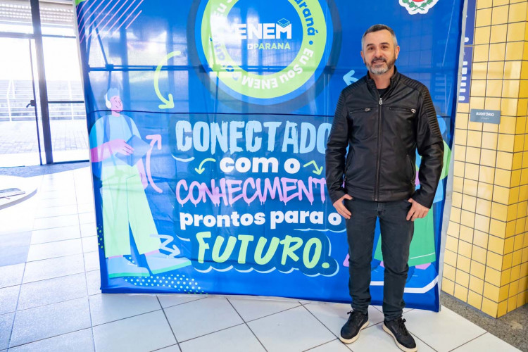 Com foco em Biologia, aulão do Enem chega a Curitiba para 330 estudantes da rede estadual