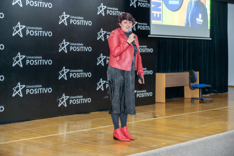 Com foco em Biologia, aulão do Enem chega a Curitiba para 330 estudantes da rede estadual