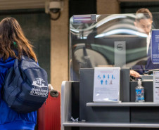 Foto de alunos no Ganhando o Mundo