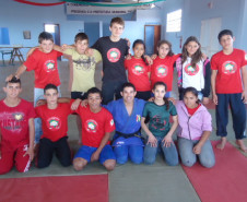 Projeto em contraturno no Colégio Estadual Iraci Salete Strozak, no assentamento Marcos Freire, em Rio Bonito do Iguaçu, estimula concentração, respeito e socialização.