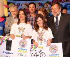 O governador em exercício Flávio Arns participou nesta sexta-feira (09), em Curitiba, da premiação do Programa Agrinho, desenvolvido pelo Serviço Nacional de Aprendizagem Rural (Senar-PR).