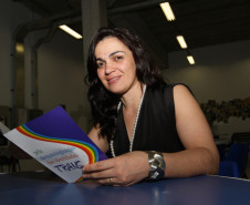 Chefe do Departamento da Diversidade da Secretaria de Estado da Educação, Luciane Vanessa Fagundes, no 3º Encontro Estadual de Educação LGBT, no Centro Estadual de Educação Profissional Newton Freire Maia, em Pinhais-PR - 29/11/2012