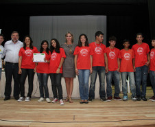 Vice-governador e secretário de Estado da Educação, Flávio Arns, diplomou nesta quarta-feira (5) 45 grêmios estudantis de escolas estaduais do litoral. Confira mais fotos em Confira mais fotos em <a href=" http://www.flickr.com/photos/flavioarns/sets/72157632175319619/" target="_blank"> http://www.flickr.com/photos/flavioarns </a>