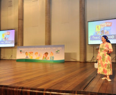 800 jovens de 17 escolas de Curitiba e Região Metropolitana participaram de oficinas com o tema o protagonismo juvenil na prevenção das DSTs e AIDS