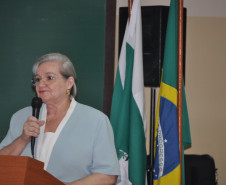 Certificação habilita professor indígena a exercer magistério na educação infantil e nos anos iniciais do ensino fundamental em escolas indígenas.