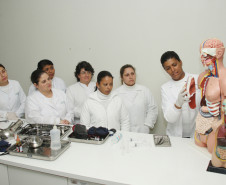 Colégio São Pedro Apóstolo. Foto de arquivo.