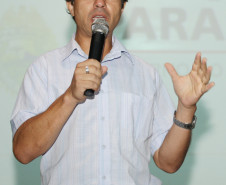 Diretor Davi de Miranda, do Colégio Estadual João Turin.