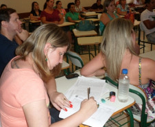 Em mensagem gravada de boas vindas ao ano letivo de 2013, o governador ressaltou os avanços na educação do Paraná ao afirmar que a Semana Pedagógica é a primeira de uma série de atividades previstas para elevar a qualidade de ensino e aprendizagem.