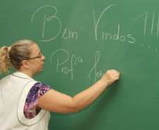 Colégio Estadual Lucy Requião, foto de arquivo.