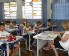 Ano letivo começa com a construção de novas unidades, escolas reformadas e 500 novos professores em sala de aula. 