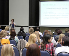 Seminário do Sistema de Avaliação da Educação Básica do Paraná (SAEP)<br />
<br />
Veja mais fotos em: <a href=" http://www.flickr.com/photos/flavioarns/sets/72157632860461457/" target="_blank"> http://www.flickr.com/photos/flavioarns/</a>