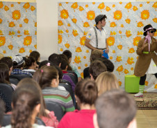 05-03-13 - Peça de Teatro no CEEP - Centro Estadual Educacional Profissional de Curitiba.