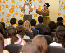 05-03-13 - Peça de Teatro no CEEP - Centro Estadual Educacional Profissional de Curitiba.