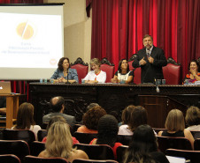 Intervenção precoce permite que sejam identificados problemas que interferem no desenvolvimento infantil, e que sejam propostas ações adequadas.<br />
<br />
Veja mais fotos em: <a href=" http://www.flickr.com/photos/flavioarns/sets/72157632968067381/" target="_blank"> http://www.flickr.com/photos/flavioarns/</a>
