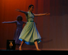 Apresentação de alunos do Dancep.