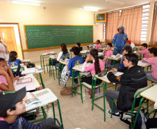 Neste ano, a Secretaria da Educação destinará quase R$ 500 milhões para obras e infraestrutura nas escolas da rede estadual.