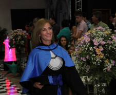 Formatura de Pedagogos pela Universidade Estadual de Ponta Grossa, ex-alunos da Vizivali. Cerimônia ocorreu nesta quinta-feira (4), em Ibaiti. <br />
<br />
Veja mais fotos em: <a href=" http://www.flickr.com/photos/flavioarns/sets/72157633170810214/ " target="_blank"> http://www.flickr.com/photos/flavioarns/ </a>
