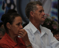 Formatura de Pedagogos pela Universidade Estadual de Ponta Grossa, ex-alunos da Vizivali. Cerimônia ocorreu nesta quinta-feira (4), em Ibaiti. <br />
<br />
Veja mais fotos em: <a href=" http://www.flickr.com/photos/flavioarns/sets/72157633170810214/ " target="_blank"> http://www.flickr.com/photos/flavioarns/ </a>