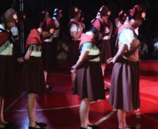 Festa do Folclore no Colégio Nilo Cairo em Apucarana
