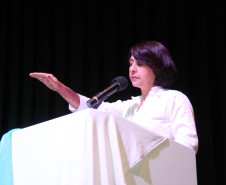 O Governo do Paraná está dando solução definitiva para o drama dos 30 mil professores que há quase uma década esperavam para validar diplomas da Faculdade Vizinhança Vale do Iguaçu (Vizivali).<br />
<br />
Veja mais fotos em: <a href=" http://www.flickr.com/photos/flavioarns/sets/72157633173734771/" target="_blank"> http://www.flickr.com/photos/flavioarns/</a>