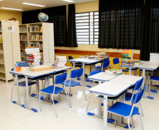 São José dos Pinhais - 25-04-13 - Escola Estadual Tarsila do Amaral inaugurada em Fevereiro. Foto: Hedeson Alves