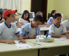 Contraturno escolar em expansão no Paraná