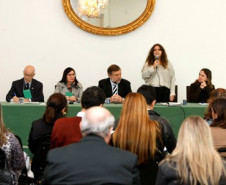 O governador em exercício Flávio Arns, participa de reunião do Fórum Estadual de Educação do Paraná, com instituições que trabalham com a educação, para lançar as Conferências Municipais e Intermunicipais de Educação do Paraná.