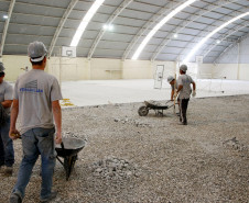 Obras de reforma do Colégio Estadual Pilar Marurana. 15-05-13.