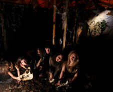 06-06-13 - Cidade de Paulo Frontin, alunos do Colégio Estadual Pedro Busko apresentam trabalhos na Feira de Talento nas dependencias do Colégio.   