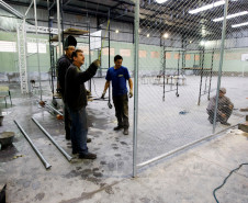 22-05-13 - Obras de melhorias na quadra poliesportiva no Colégio Estadual Pedro Stelmachuk em União da Vitória.  