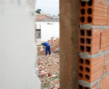 15-05-13 - Obras de reforma, Colégio Estadual Yvone Pimentel.  