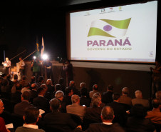 Educação foi destaque, com obras em escolas, valorização dos professores, melhorias no transporte escolar e na merenda dos estudantes. <br />
<br />
Veja mais fotos em: <a href=" http://www.flickr.com/photos/flavioarns/sets/72157634044005051/" target="_blank"> http://www.flickr.com/photos/flavioarns/</a>