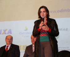 Metas foram definidas pela Organização das Nações Unidas e abrangem áreas como meio ambiente, direitos das mulheres e racismo. <br />
<br />
Veja mais fotos em: <a href="link propriamente dito" target="_blank">texto que vai aparecer</a>