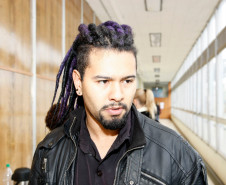 27-06-13 - Universidade Federal do Paraná, Centro Politécnico, Curso de Qualificação de tecnologia, uma parceria entre a Secretaria Estadual de Educação e UFPR, na foto Adriano de Oliveira.