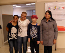 Governo assina parceria com Hospital do Câncer de Londrina, a 17ª instituição conveniada para permitir aulas a estudantes em internamento.