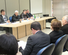 Universidades estaduais e secretarias traçam ações para reverter a queda na procura por cursos de licenciatura dirigidos à formação de professores.<br />
<br />
Veja mais fotos em: <a href=" http://www.flickr.com/photos/flavioarns/sets/72157634451188274/" target="_blank"> http://www.flickr.com/photos/flavioarns/</a>