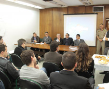 Vinte e seis profissionais iniciam seu trabalho na próxima semana. Proposta é dar maior agilidade nos processo de melhorias na infraestrutura das escolas. <br />
<br />
Veja mais fotos em: <a href=" http://www.flickr.com/photos/flavioarns/sets/72157634646651333/" target="_blank"> http://www.flickr.com/photos/flavioarns/</a>