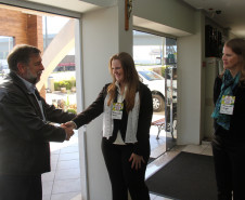 Tema foi discutido na abertura do Fórum Regional de Apoio à Formação e Qualificação Profissional, em Ponta Grossa, nesta quinta-feira (18). <br />
<br />
Veja mais fotos em: <a href=" http://www.flickr.com/photos/flavioarns/sets/72157634693340953/" target="_blank"> http://www.flickr.com/photos/flavioarns/ </a>