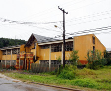 Colégio Estadual Ambrosio Bini em Almirante Tamandaré, sede do colégio onde ocorrerá a reforma estrutural. 19-07-13. 