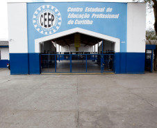 Ampliação do Centro Estadual de Educação Profissional de Curitiba. 16-08-13.