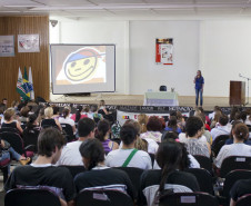 NRE Toledo recebe Saúde e Prevenção nas Escolas