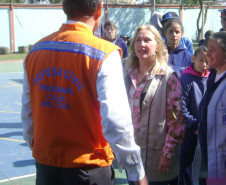 Até 2014 todas as 413 Escolas de Educação Básica na Modalidade Educação Especial e escolas coirmãs do Paraná terão brigadistas treinados.