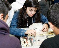 Ampliação do Centro Estadual de Educação Profissional de Curitiba no Bairro Boqueirão. 16-08-13.