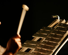 Apresentação de alunos no Centro Cultural de Umuarama, durante a Caravana da Poesia. 18-09-13.