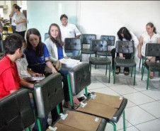 Eventos servem para definir delegação que representa o Paraná na 4ª Conferência Nacional Infantojuvenil pelo Meio Ambiente, Brasília. Atividades do NRE de Goioerê.