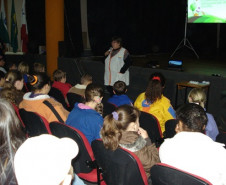 Eventos servem para definir delegação que representa o Paraná na 4ª Conferência Nacional Infantojuvenil pelo Meio Ambiente, Brasília. Atividades do NRE de Toledo.