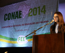 O objetivo é discutir emendas ao documento referência da Conferência Nacional de Educação (CONAE), que será definido no ano que vem, em Brasília.<br />
<br />
Veja mais fotos em: <a href=" http://www.flickr.com/photos/flavioarns/sets/72157635848374146/" target="_blank"> http://www.flickr.com/photos/flavioarns </a>
