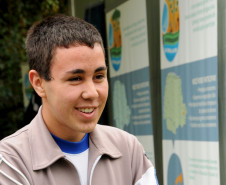 Lançamento do projeto "Sustentabilidade: da Escola ao Rio" no Colégio da Polícia Militar. Na foto, estudante do Colégio Militar, Diego Amaral de Oliveira. 